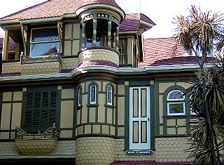 Winchester Mystery House - Mansion